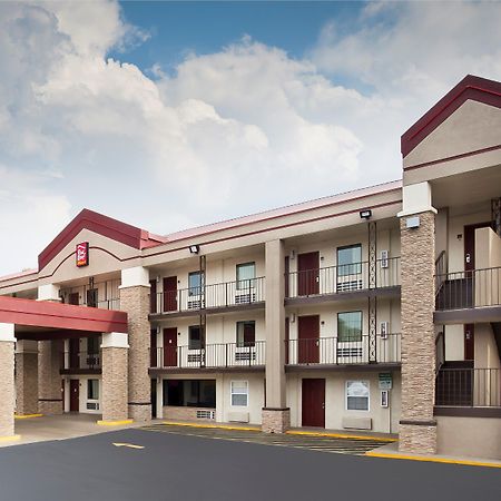 东伯明翰-艾昂戴尔机场红屋顶普拉斯酒店 Irondale 外观 照片